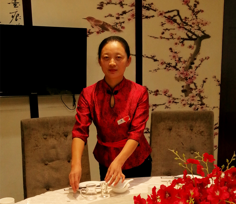 致敬，我親愛的同事——記迪尼斯伊川店客房員工陳華麗
